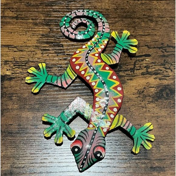 Other - Metal wall art “Green Gecko”